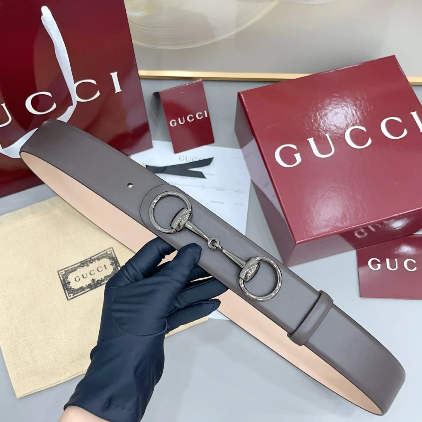 Gucci Men's Horsebit Leather Belt 40mm