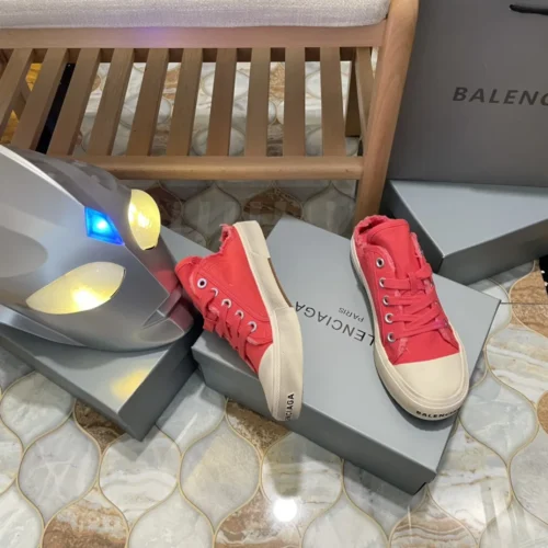 Balenciaga Canvas Canvas Sneakers