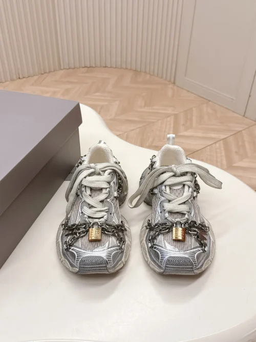 Balenciaga 3XL Chain-Detail Chunky Sneakers