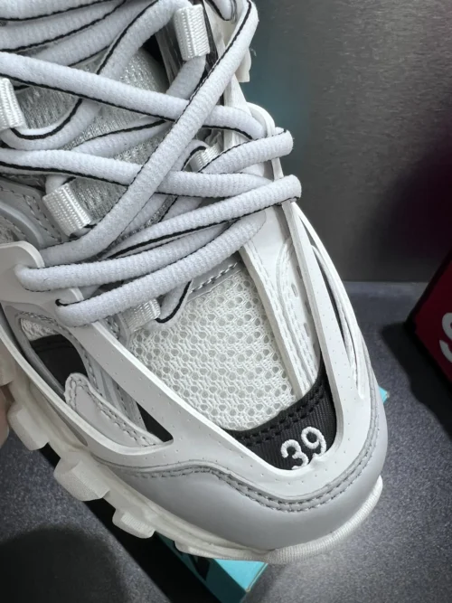 Balenciaga Sneakers