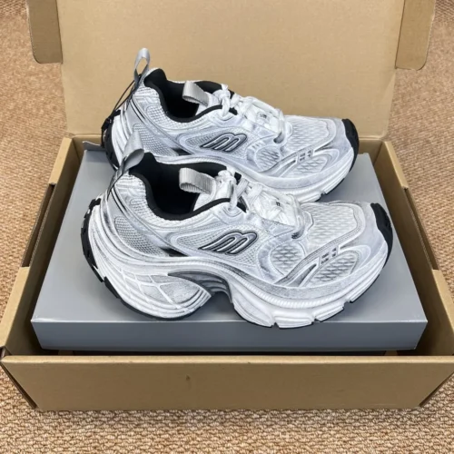 Balenciaga Chunky Sneakers