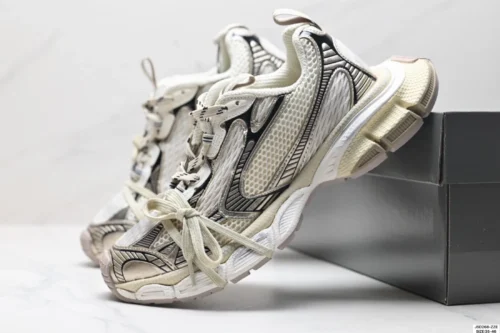Balenciaga Phantom Lace-Up Chunky Sneakers