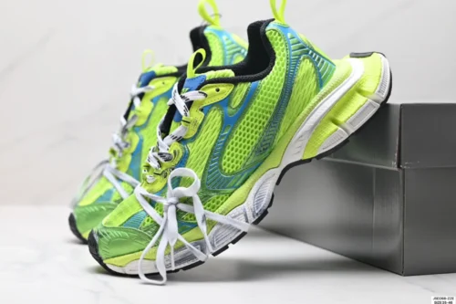Balenciaga Phantom Lace-Up Chunky Sneakers