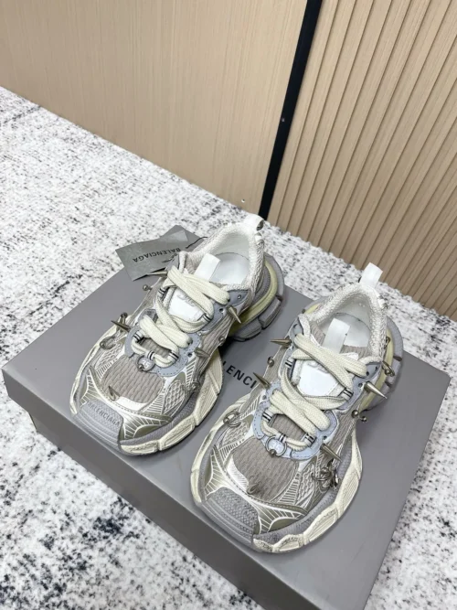 Balenciaga Chunky Sneakers