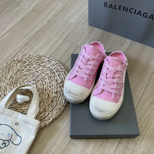 Balenciaga Canvas Canvas Sneakers