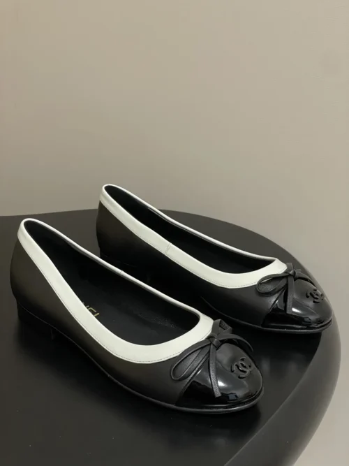 Chanel Buckle Bow-Detail Ballet Flats