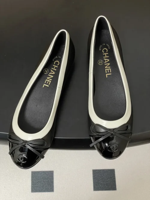 Chanel Buckle Bow-Detail Ballet Flats