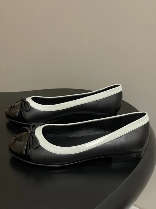 Chanel Buckle Bow-Detail Ballet Flats