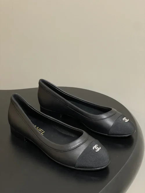 Chanel Buckle Bow-Detail Ballet Flats