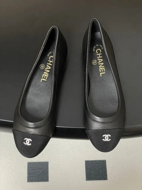 Chanel Buckle Bow-Detail Ballet Flats