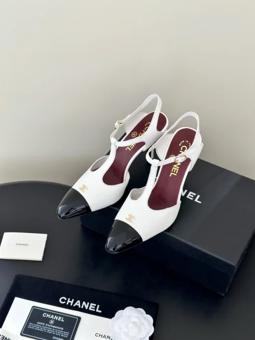 Chanel Patent Leather Pointed-Toe Heeled Sandals