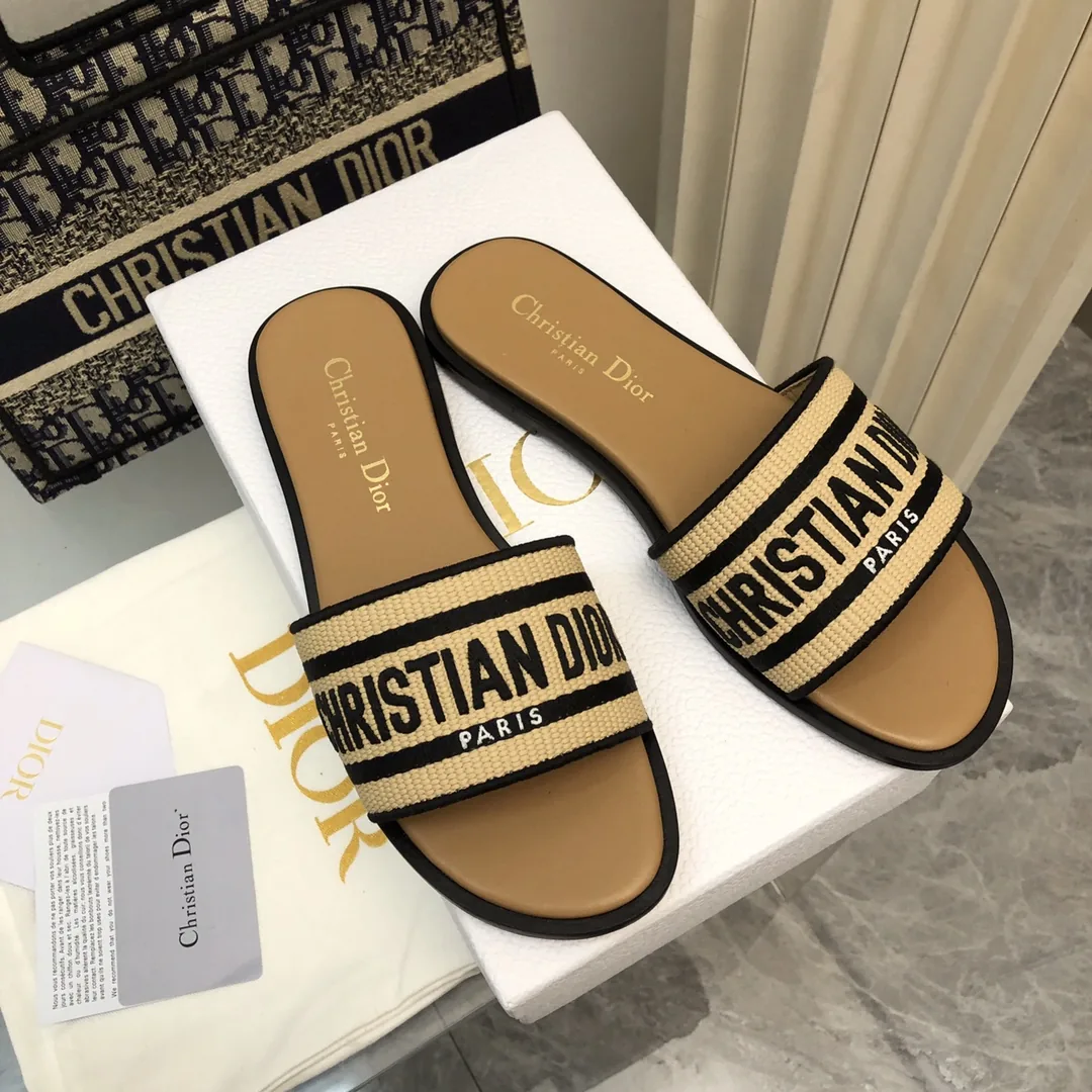 Dior Dway Leather Sandals