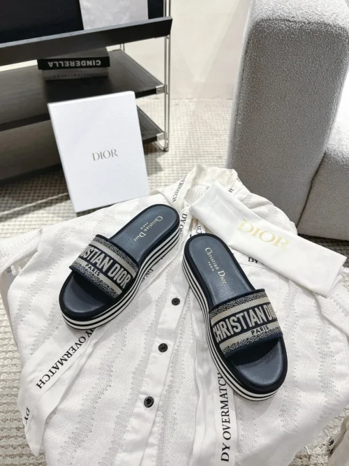 Dior Dway Platform Slides
