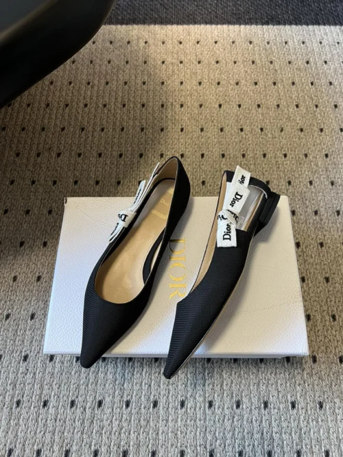 Dior Pointed-Toe Bow-Detail Pumps
