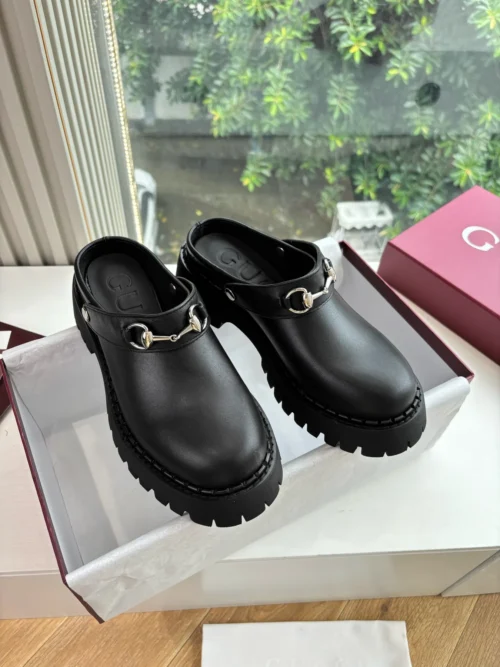 Gucci Leather Shoes
