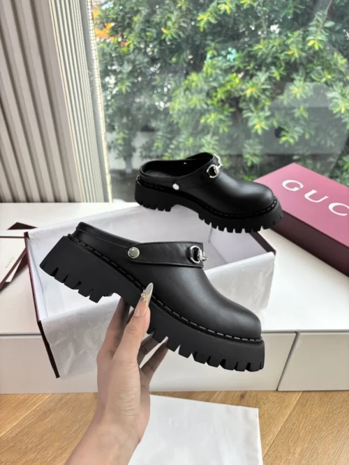 Gucci Leather Shoes