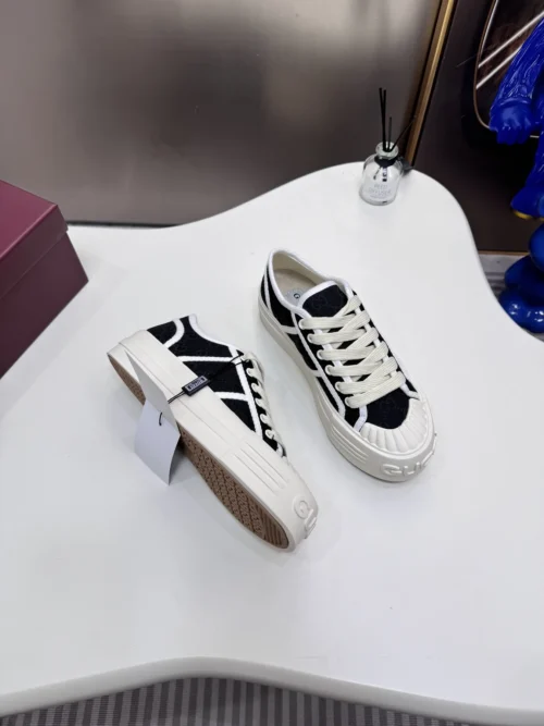 Gucci Canvas Low-Top Sneakers