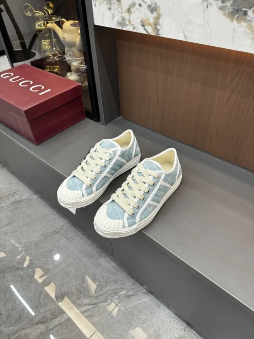 Gucci Canvas Low-Top Sneakers
