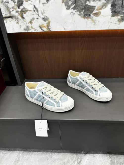 Gucci Canvas Low-Top Sneakers