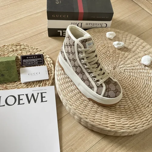 Gucci Canvas Platform Canvas Sneakers
