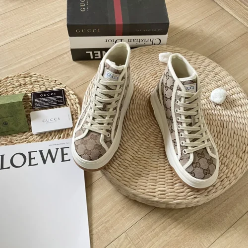 Gucci Canvas Platform Canvas Sneakers