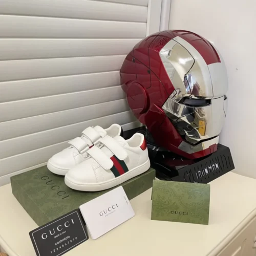 Gucci Leather Shoes