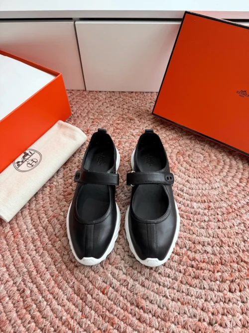 Hermes Lambskin Chain-Detail Mary Jane Shoes