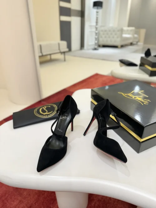 Christian Louboutin Pumps