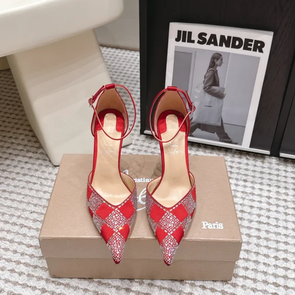 SHLOUBOUTIN0066-01 Christian Louboutin Lambskin Pointed-Toe Flats