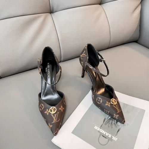 Louis Vuitton Pointed-Toe Shoes