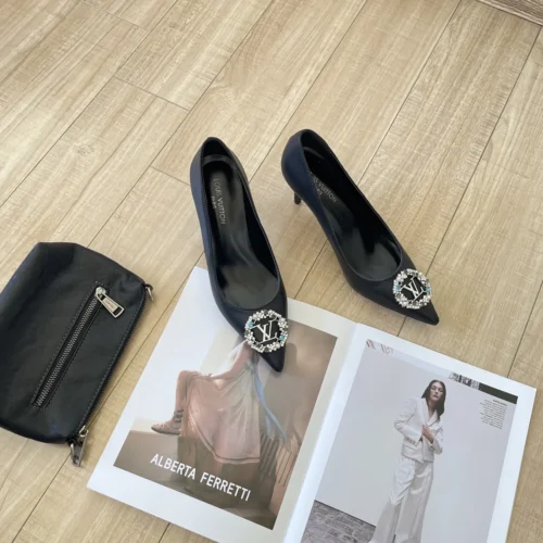 Louis Vuitton Pumps