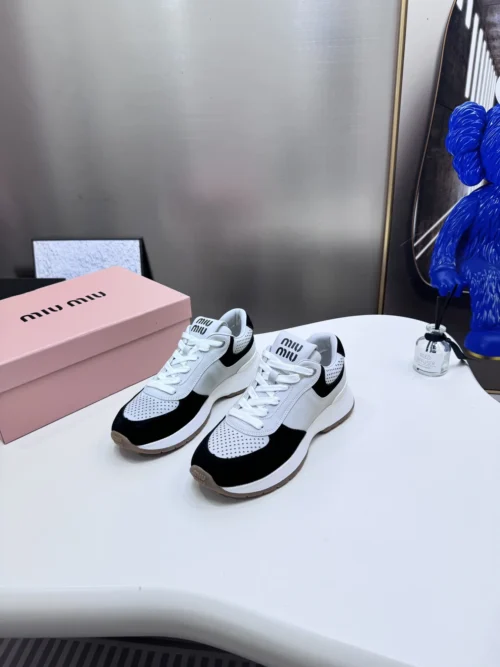 Miu Miu Sneakers