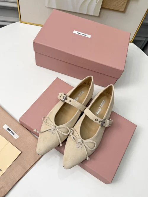 Miu Miu Pointed-Toe Bow-Detail Mary Jane Shoes