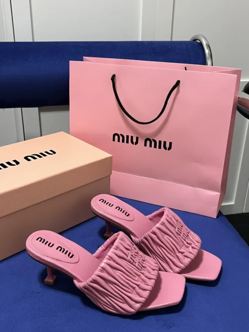 Miu Miu Slides