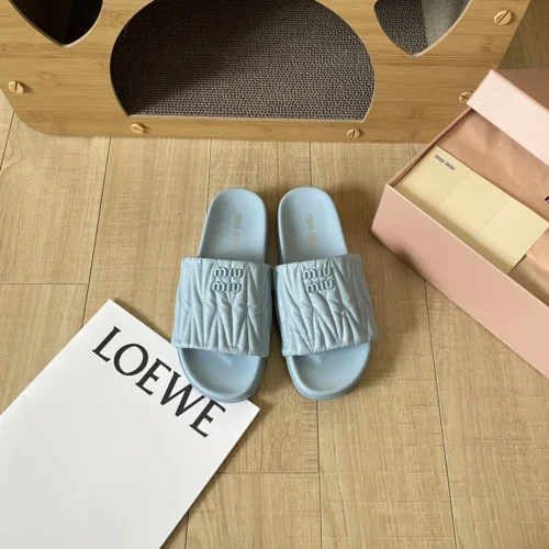 Miu Miu Slides