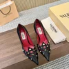 Valentino Flats