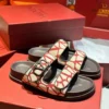 Valentino Slides