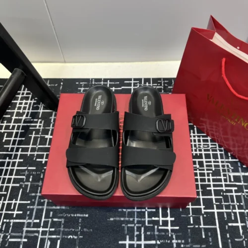 Valentino Slides