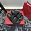 Valentino Slides