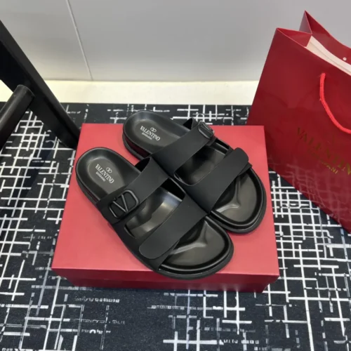 Valentino Slides