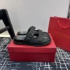 Valentino Slides