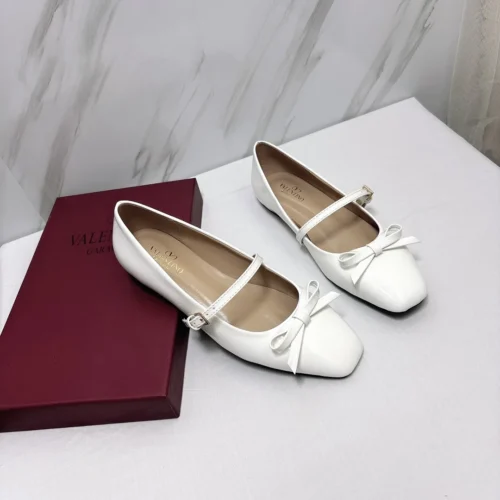 Valentino Square-Toe Bow-Detail Mary Jane Shoes