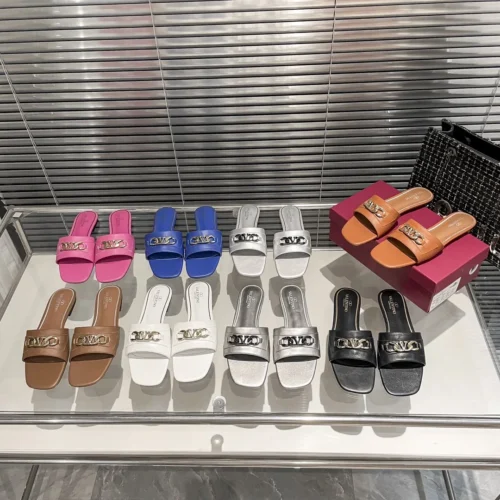 Valentino Slides