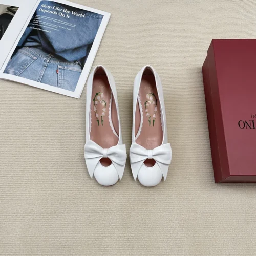 Valentino Bow-Detail Mary Jane Pumps