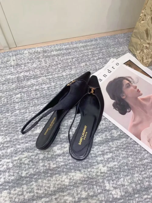 Saint Laurent Flats