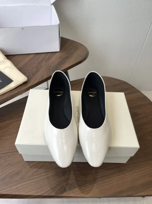 Saint Laurent Flats