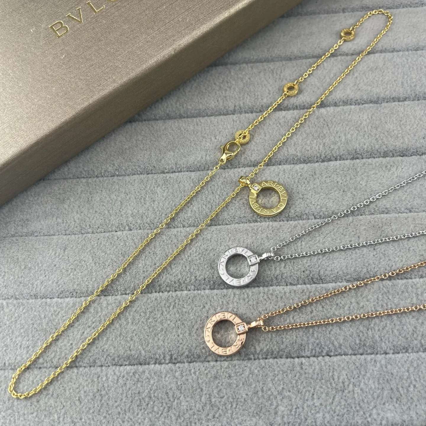 Bvlgari Round Pendant Necklace