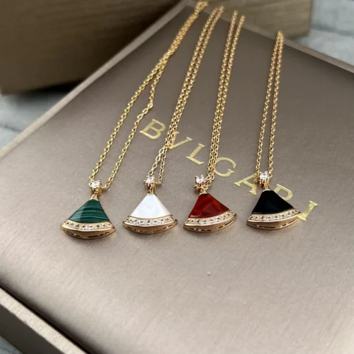 Bvlgari Fan Mother-of-Pearl Carnelian Onyx Pendant Necklace