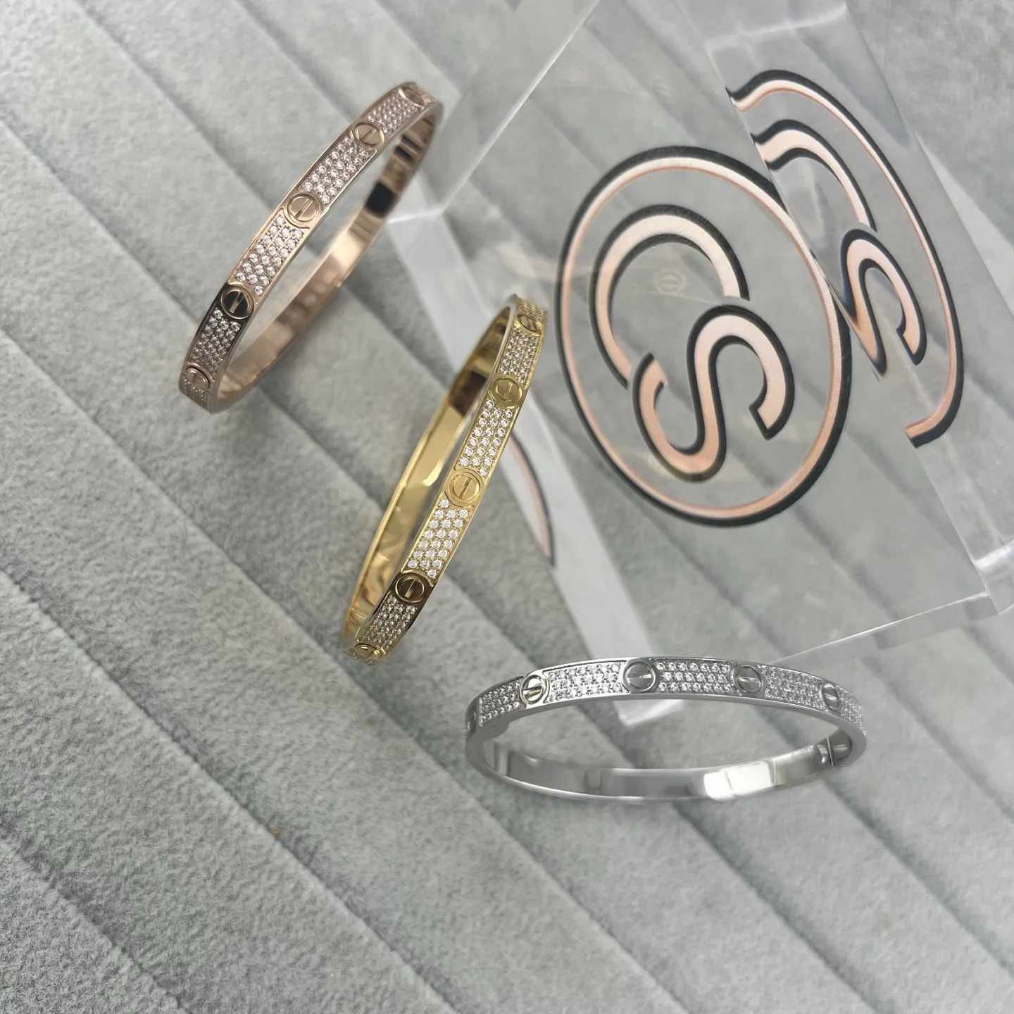 JWCARTIER0006-01 Cartier Starburst Bangle Bracelet