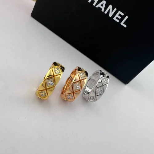 Chanel Coco Crush Quilted Pavé Ring